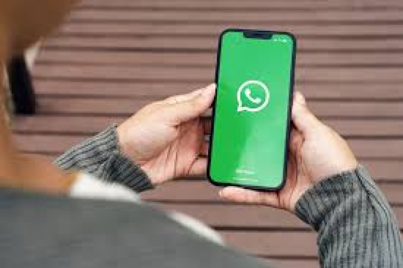 How to Find and Change Your WhatsApp Phone Number